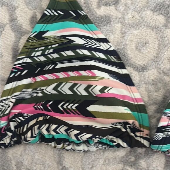 Multicolor Patterned Bikini Top- Mossimo size L - Picture 2 of 4